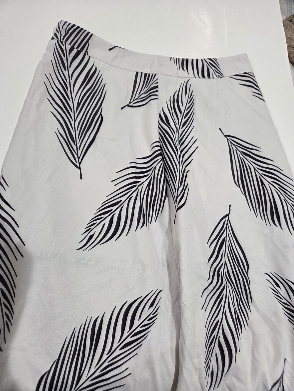 Women’s White Maxi Dress with Black Leaf - Picture 3 of 5